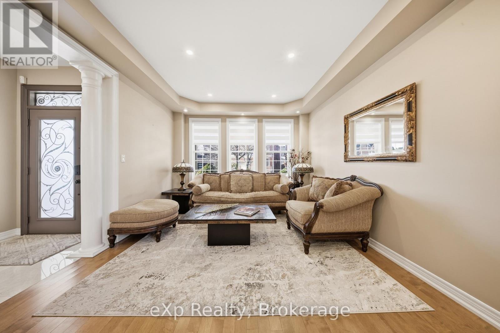 1360 Hill Street, Milton, Ontario  L9T 6M3 - Photo 6 - W12838994