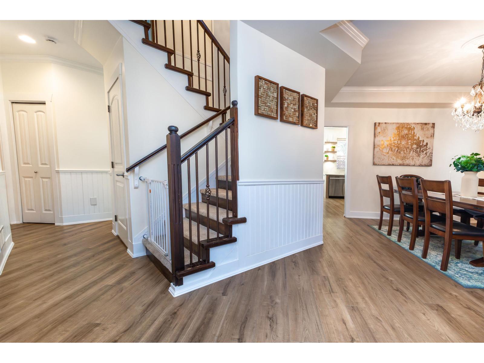 7301 196a Street, Langley, British Columbia  V2Y 3C5 - Photo 5 - R3094201