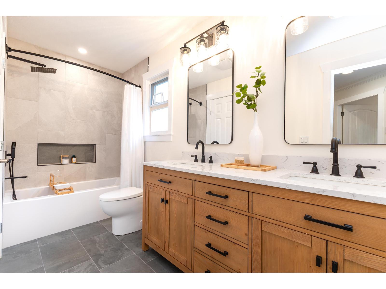 7301 196a Street, Langley, British Columbia  V2Y 3C5 - Photo 26 - R3094201