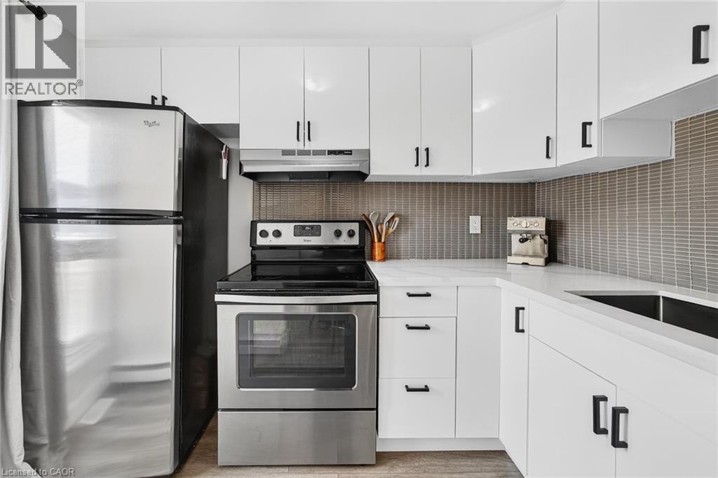 720 Parkview Crescent, Cambridge, Ontario  N3H 4X9 - Photo 10 - 40797869