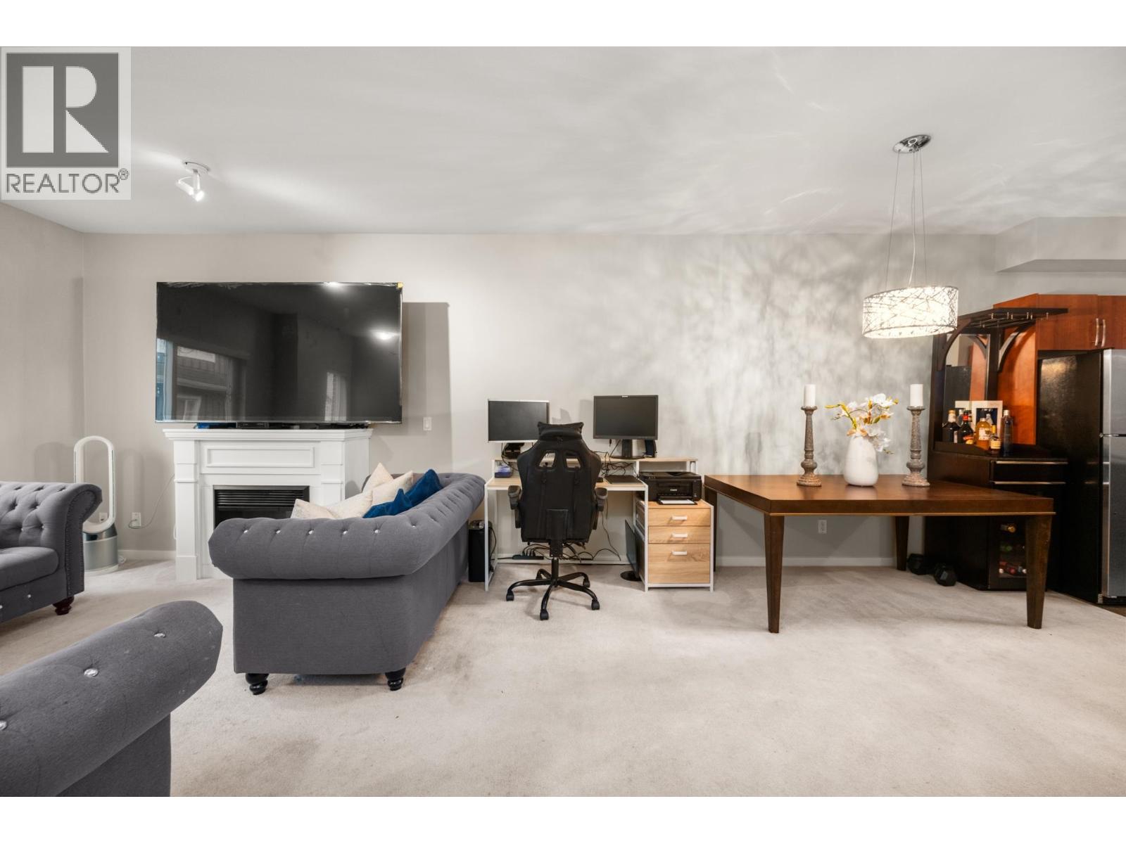 508 1661 Fraser Avenue, Port Coquitlam, British Columbia  V3B 0B6 - Photo 3 - R3075109