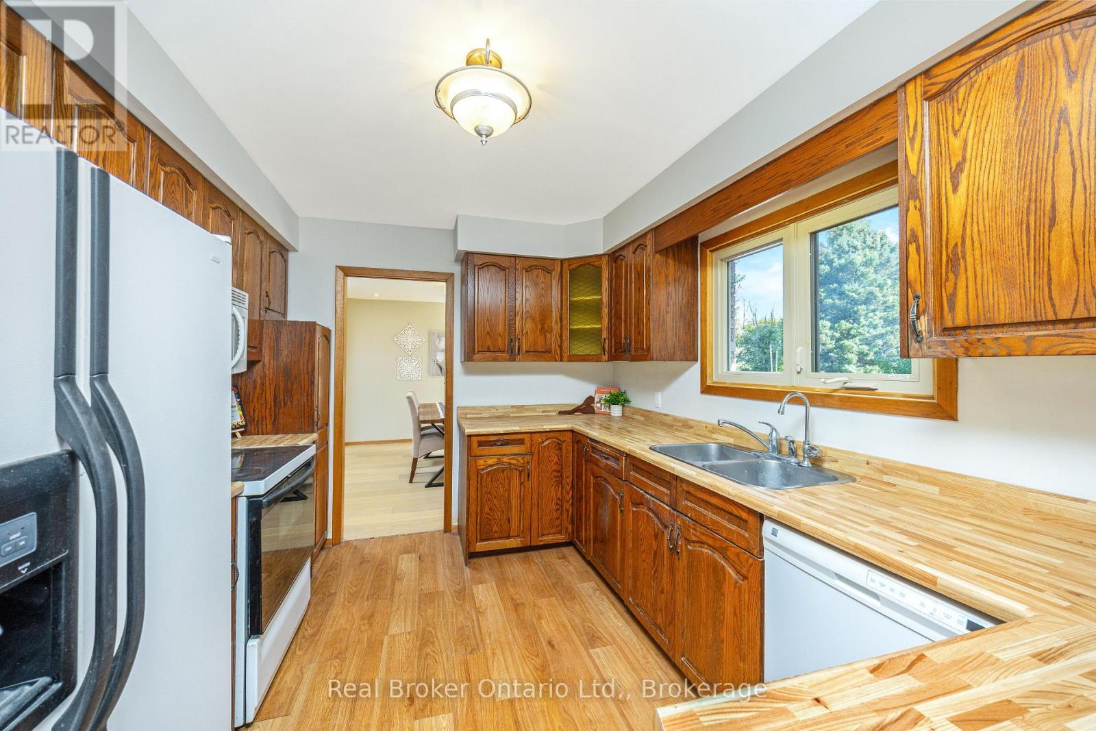 8759 Wellington 124 Road, Erin, Ontario  N1H 6H7 - Photo 3 - X12839054