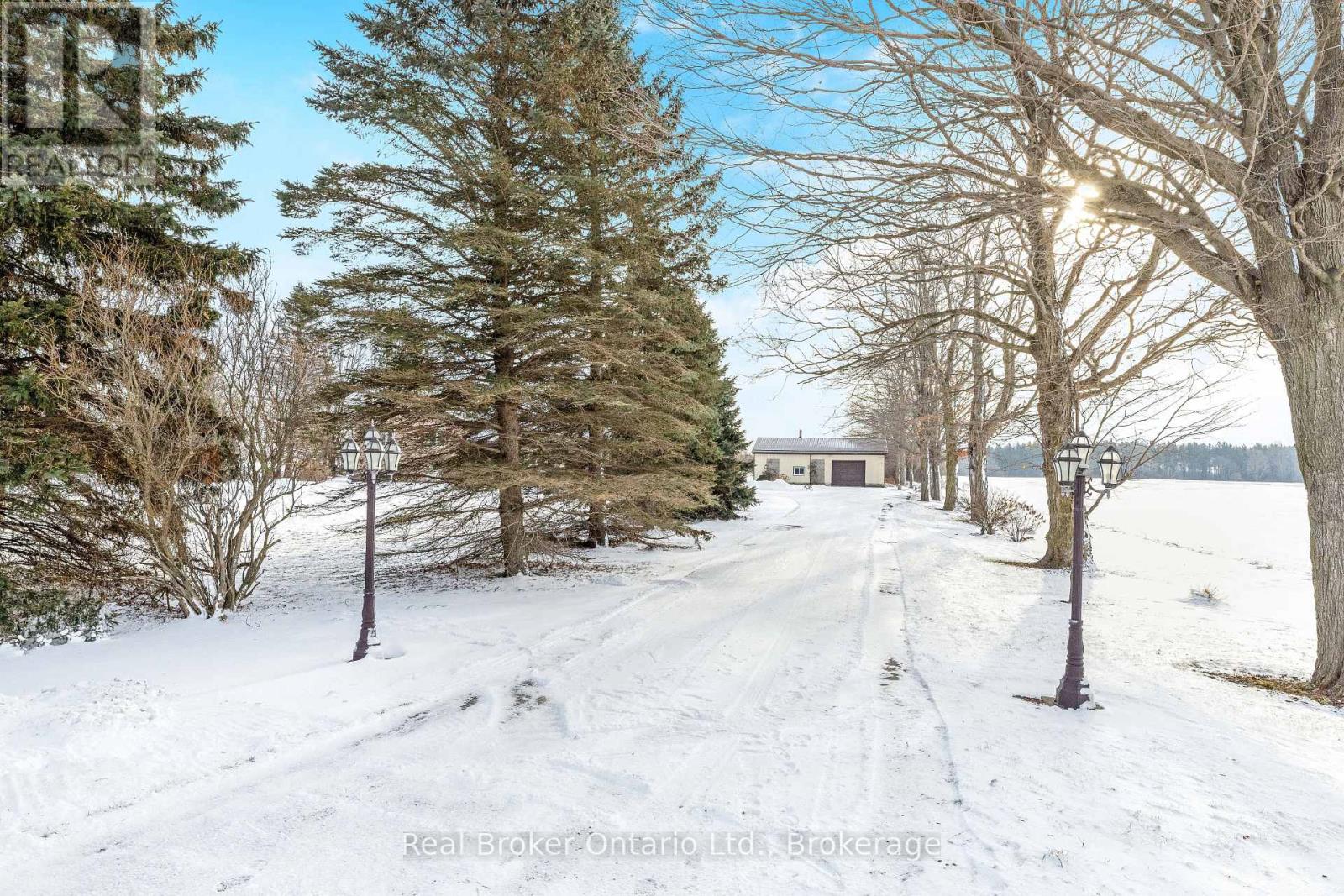 8759 Wellington 124 Road, Erin, Ontario  N1H 6H7 - Photo 35 - X12839054