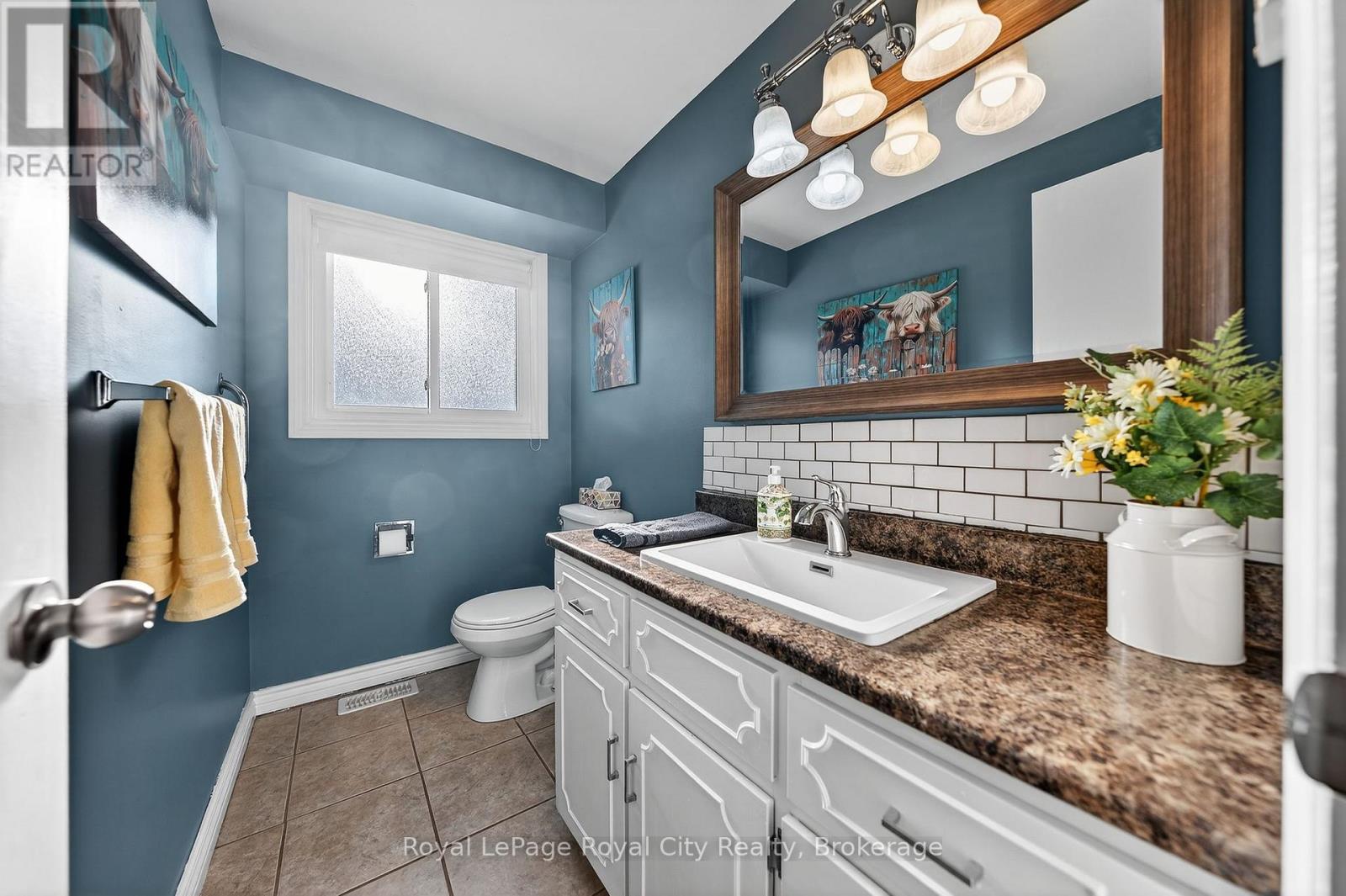 21 Glenda Court, Guelph, Ontario  N1H 6V6 - Photo 20 - X12839056