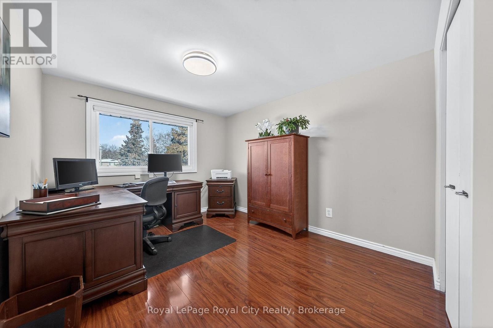 21 Glenda Court, Guelph, Ontario  N1H 6V6 - Photo 23 - X12839056