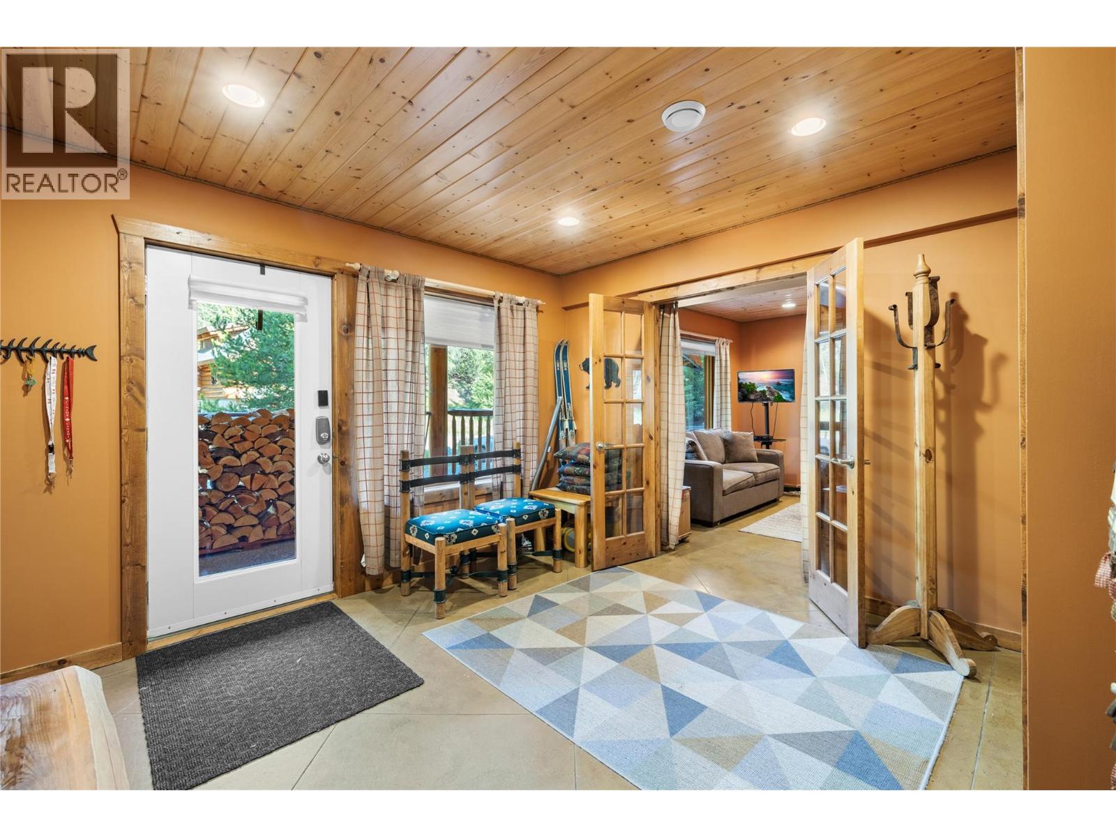 128 River Bend Lane, Kimberley, British Columbia  V1A 0A6 - Photo 4 - 10377690