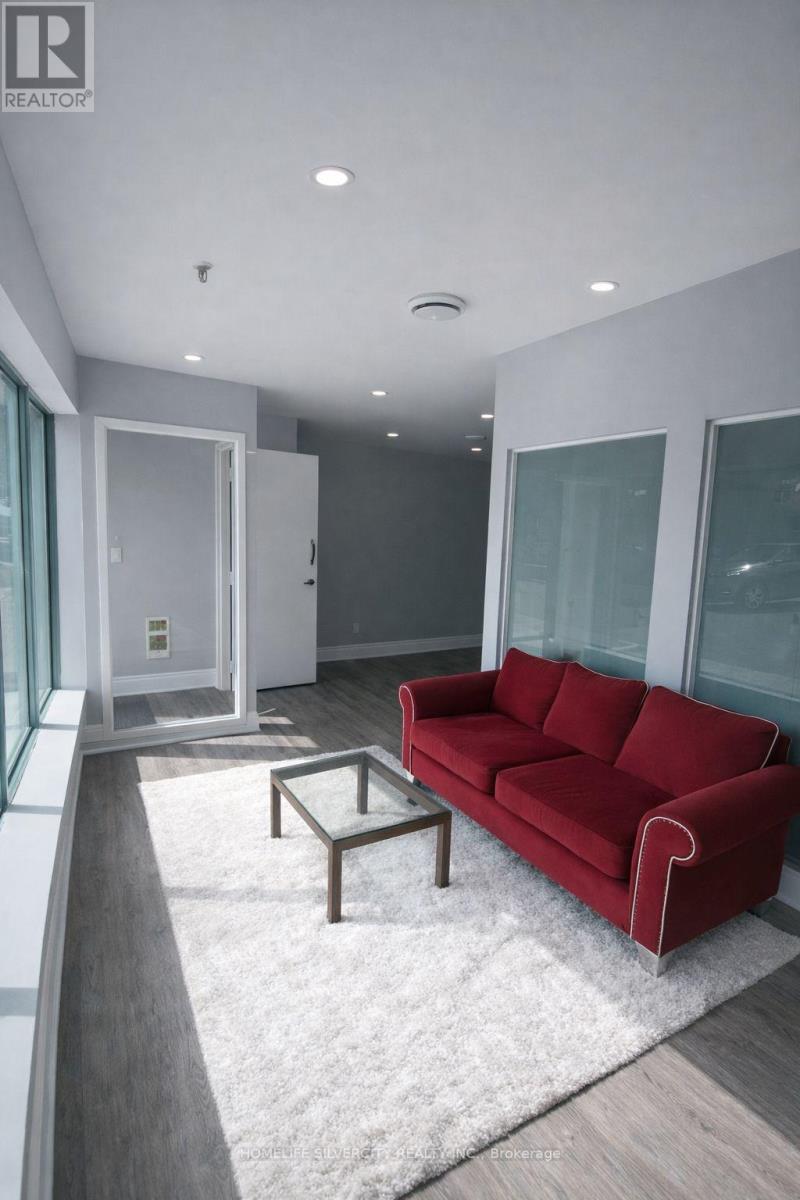 7 - 7895 Tranmere Drive, Mississauga, Ontario  L5S 1L9 - Photo 4 - W12653770