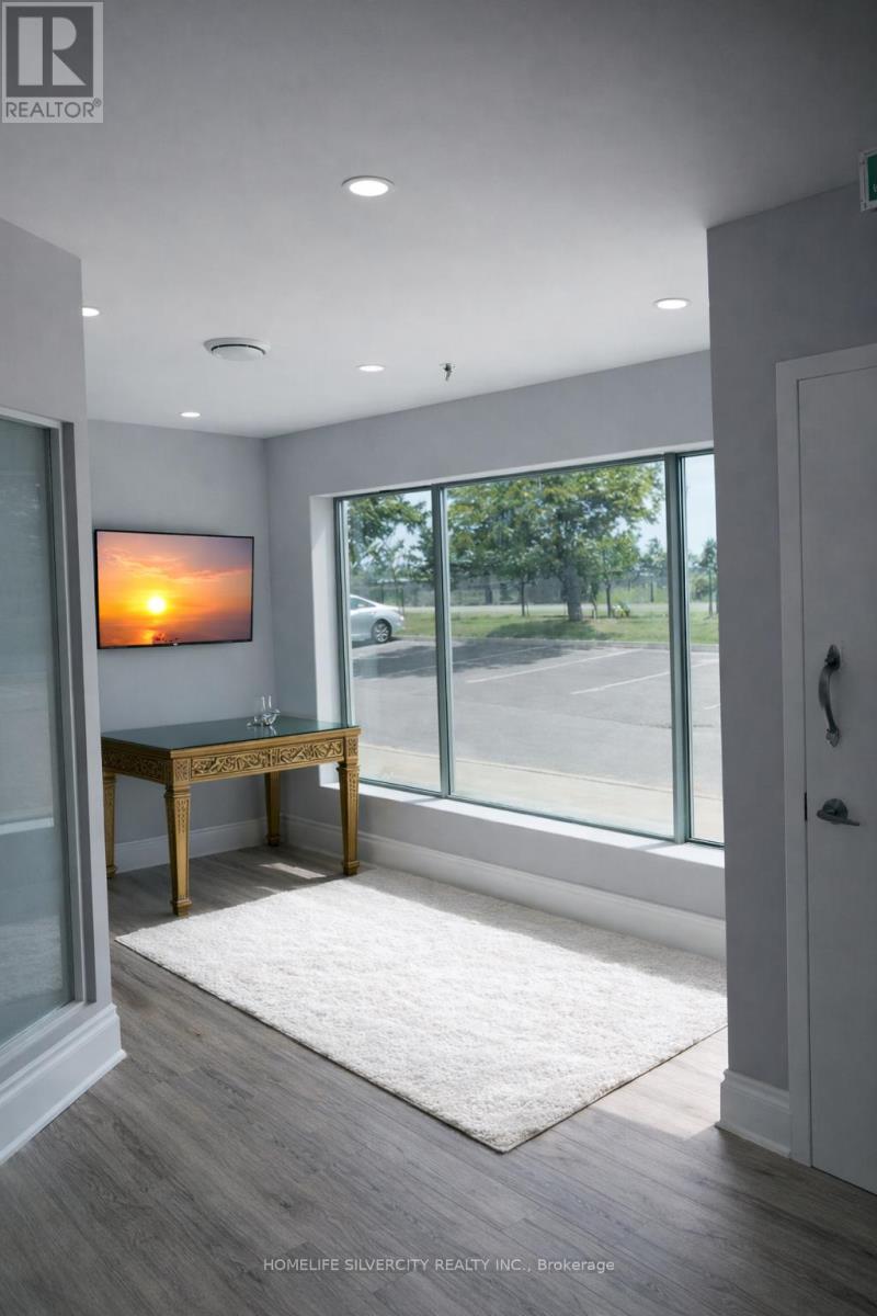 7 - 7895 Tranmere Drive, Mississauga, Ontario  L5S 1L9 - Photo 2 - W12653770