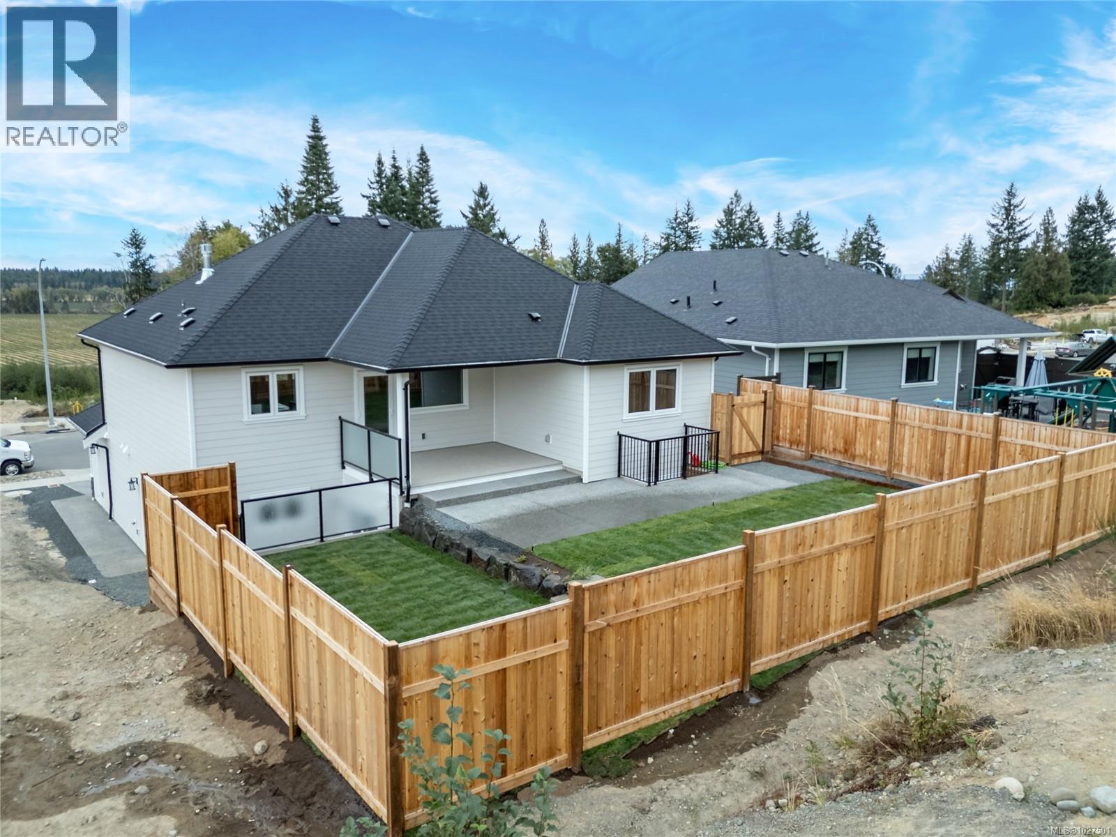 1783 Crown Isle Blvd, Courtenay, British Columbia  V9N 9X5 - Photo 30 - 1027501