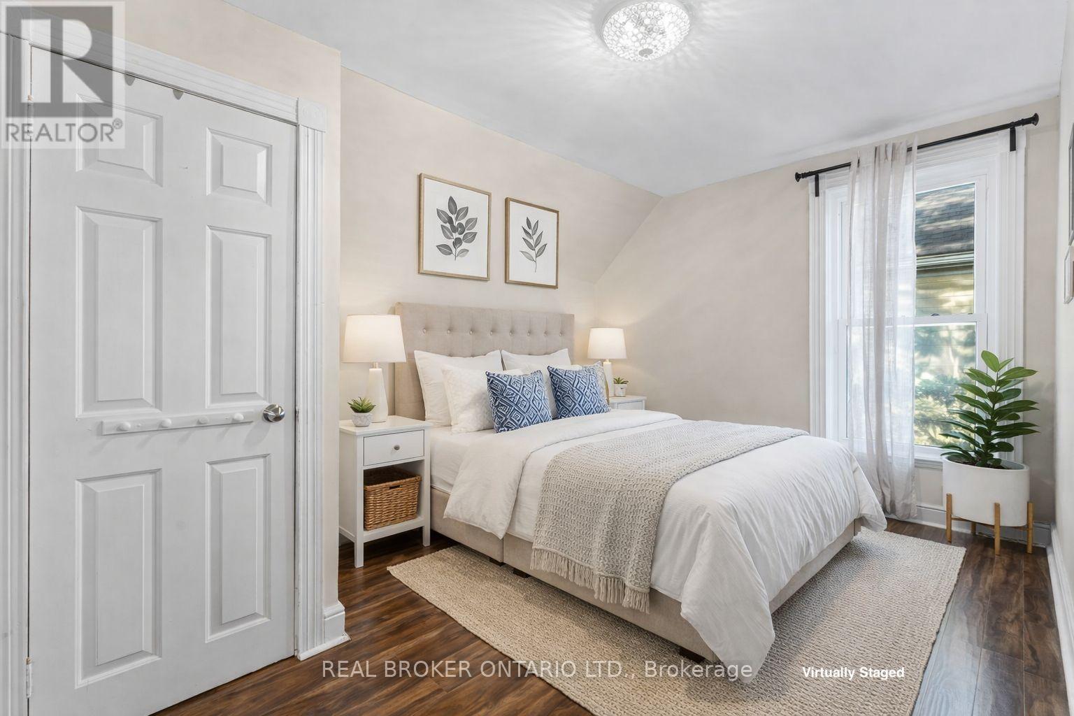 24 Robinson Street S, Grimsby, Ontario  L3M 3C4 - Photo 28 - X12700248