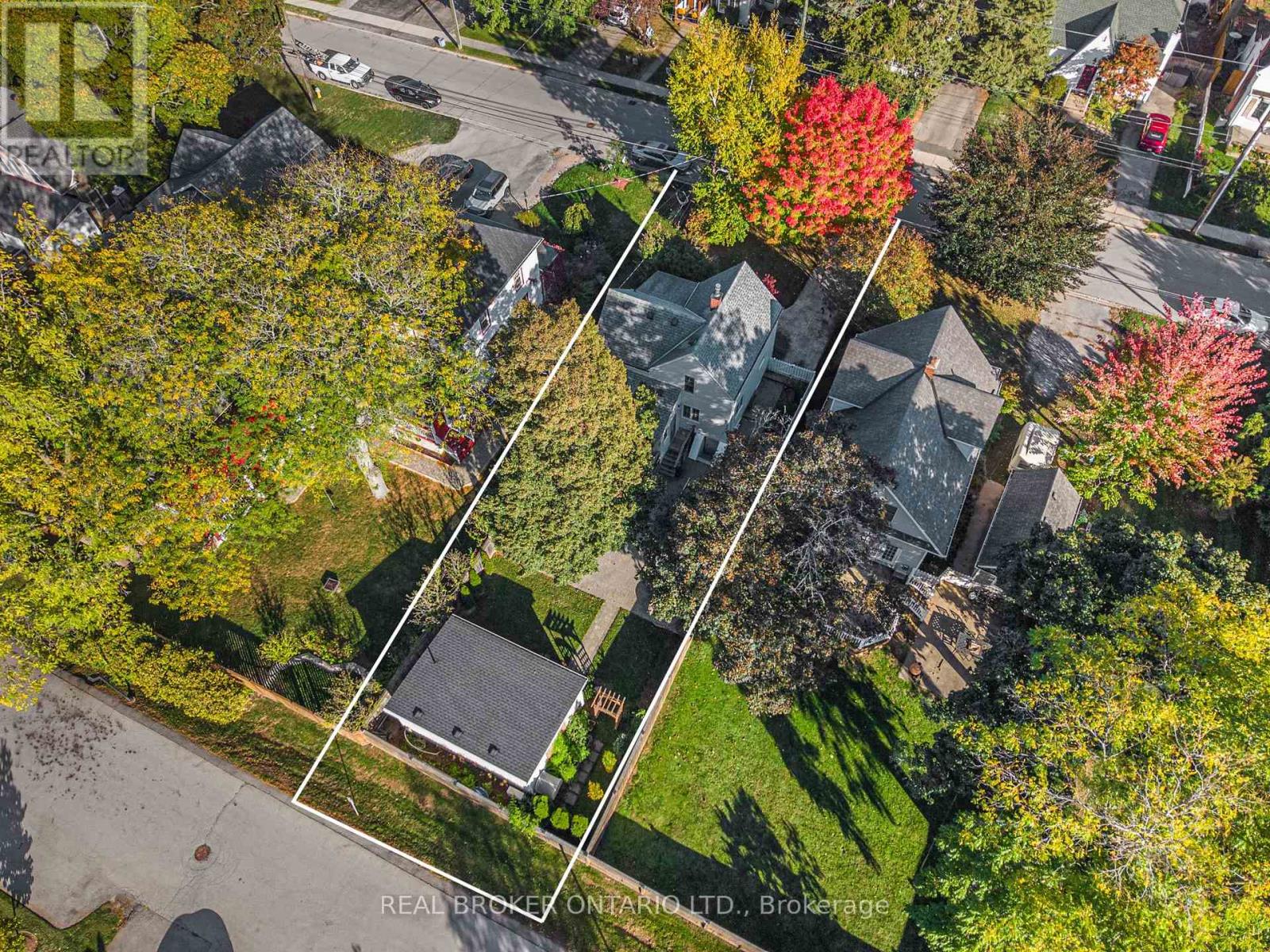 24 Robinson Street S, Grimsby, Ontario  L3M 3C4 - Photo 45 - X12700248