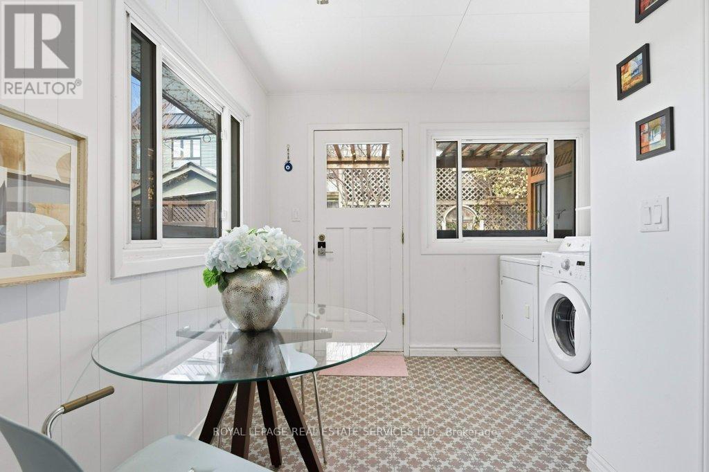 40 Heydon Park Road, Toronto, Ontario  M6J 2C8 - Photo 19 - C12839010