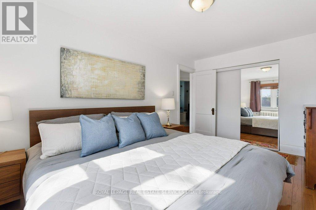 40 Heydon Park Road, Toronto, Ontario  M6J 2C8 - Photo 22 - C12839010