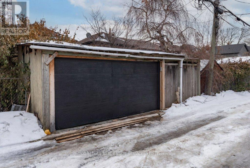 40 Heydon Park Road, Toronto, Ontario  M6J 2C8 - Photo 41 - C12839010