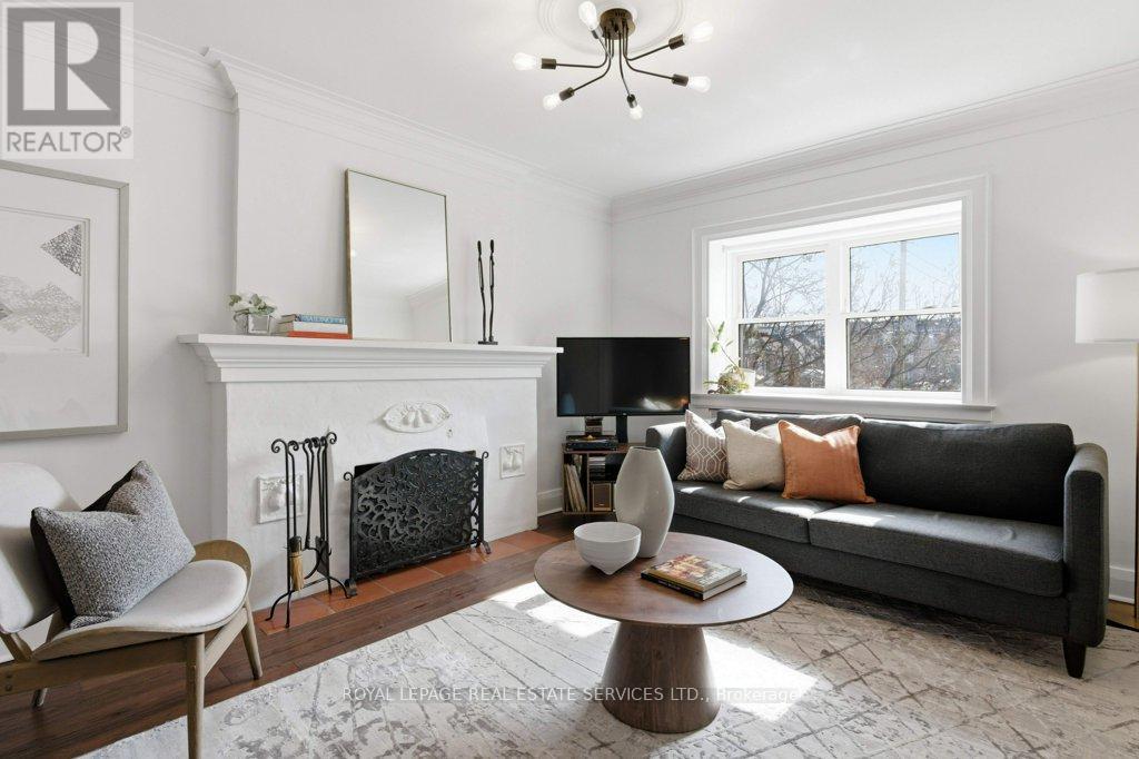 40 Heydon Park Road, Toronto, Ontario  M6J 2C8 - Photo 7 - C12839010