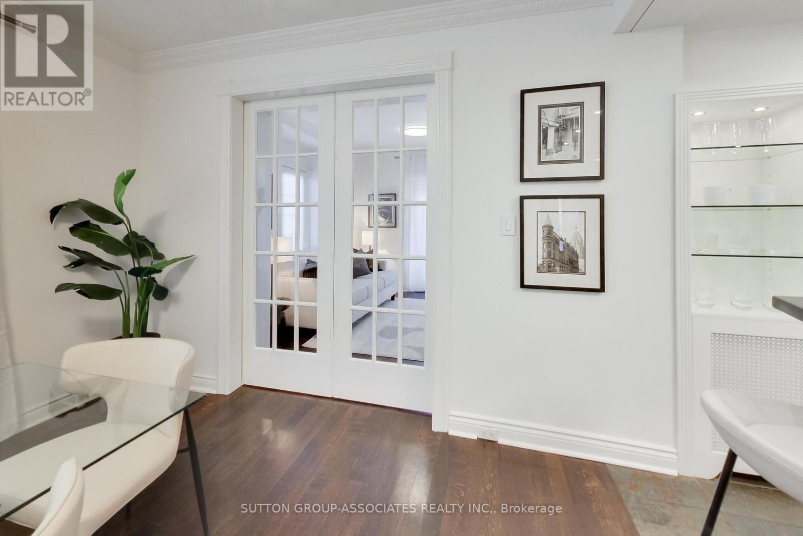 116 Maplewood Avenue, Toronto, Ontario  M6C 1J5 - Photo 21 - C12839026