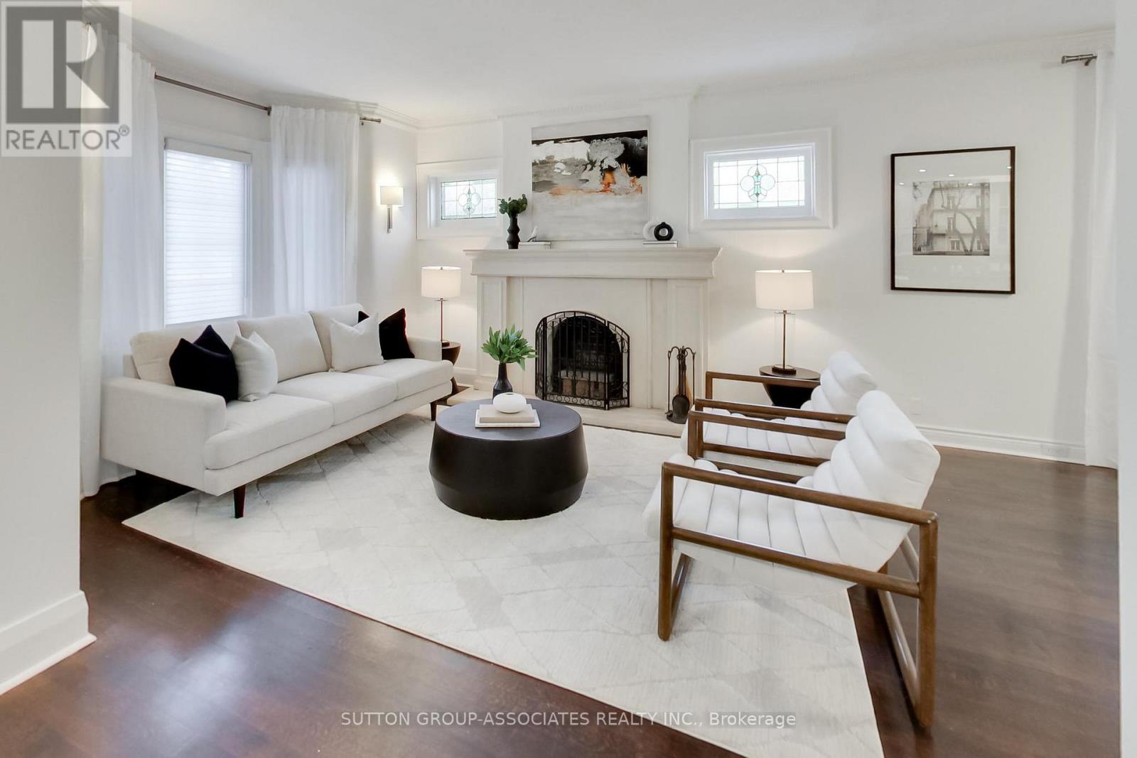 116 Maplewood Avenue, Toronto, Ontario  M6C 1J5 - Photo 7 - C12839026