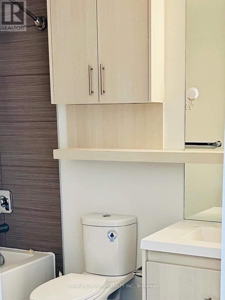 1405 - 150 Fairview Mall Drive, Toronto, Ontario  M2J 0E7 - Photo 3 - C12839064