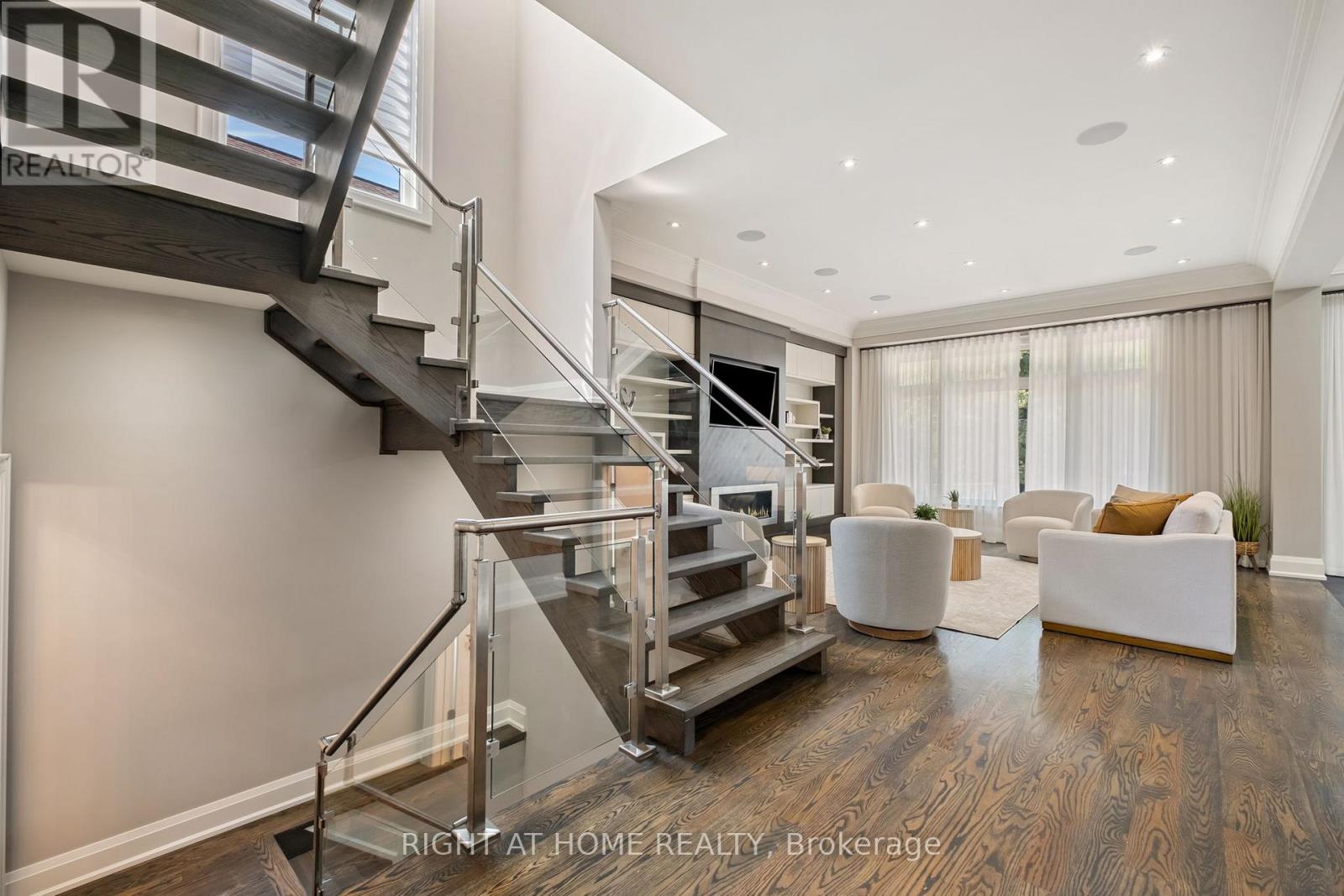 316 Churchill Avenue, Toronto, Ontario  M2R 1E7 - Photo 10 - C12839084