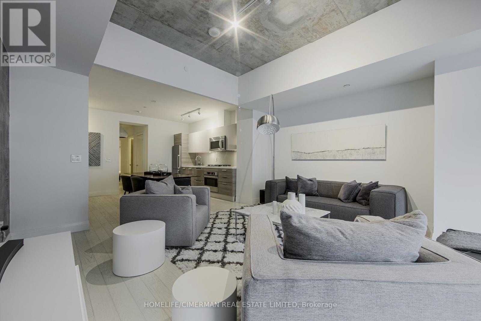 501 - 224 King Street W, Toronto, Ontario  M5V 1H8 - Photo 15 - C12839086