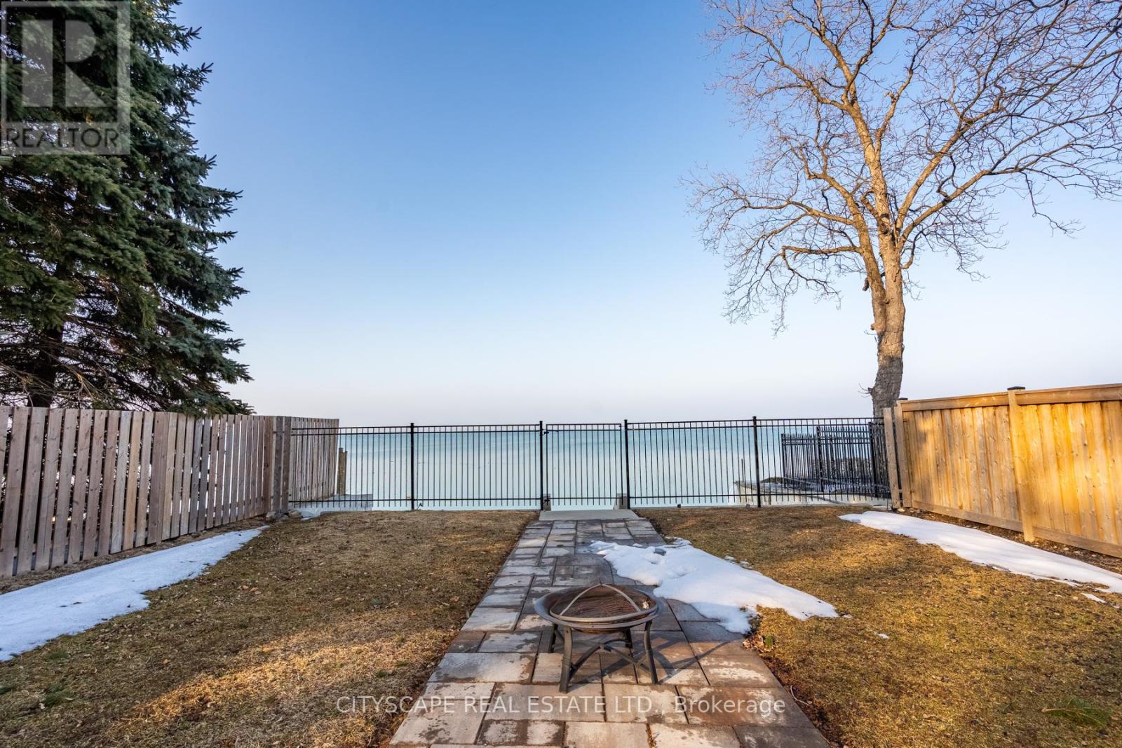 6 Campview Road, Hamilton, Ontario  L8E 5E2 - Photo 37 - X12828262