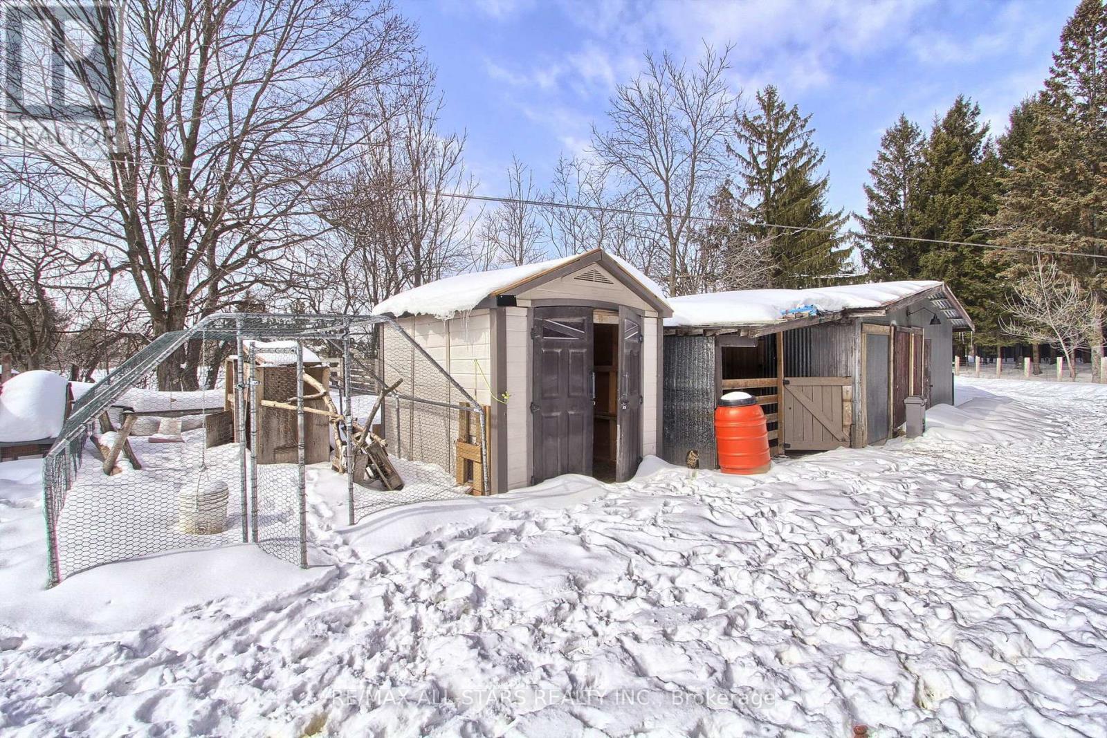 215 Uxbridge Pickering Townline, Pickering, Ontario  L1Y 0A4 - Photo 35 - E12839040