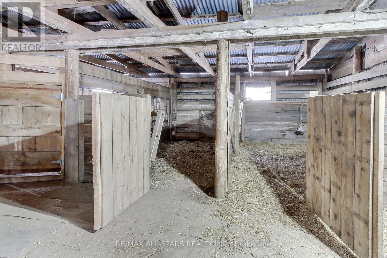 215 Uxbridge Pickering Townline, Pickering, Ontario  L1Y 0A4 - Photo 38 - E12839040