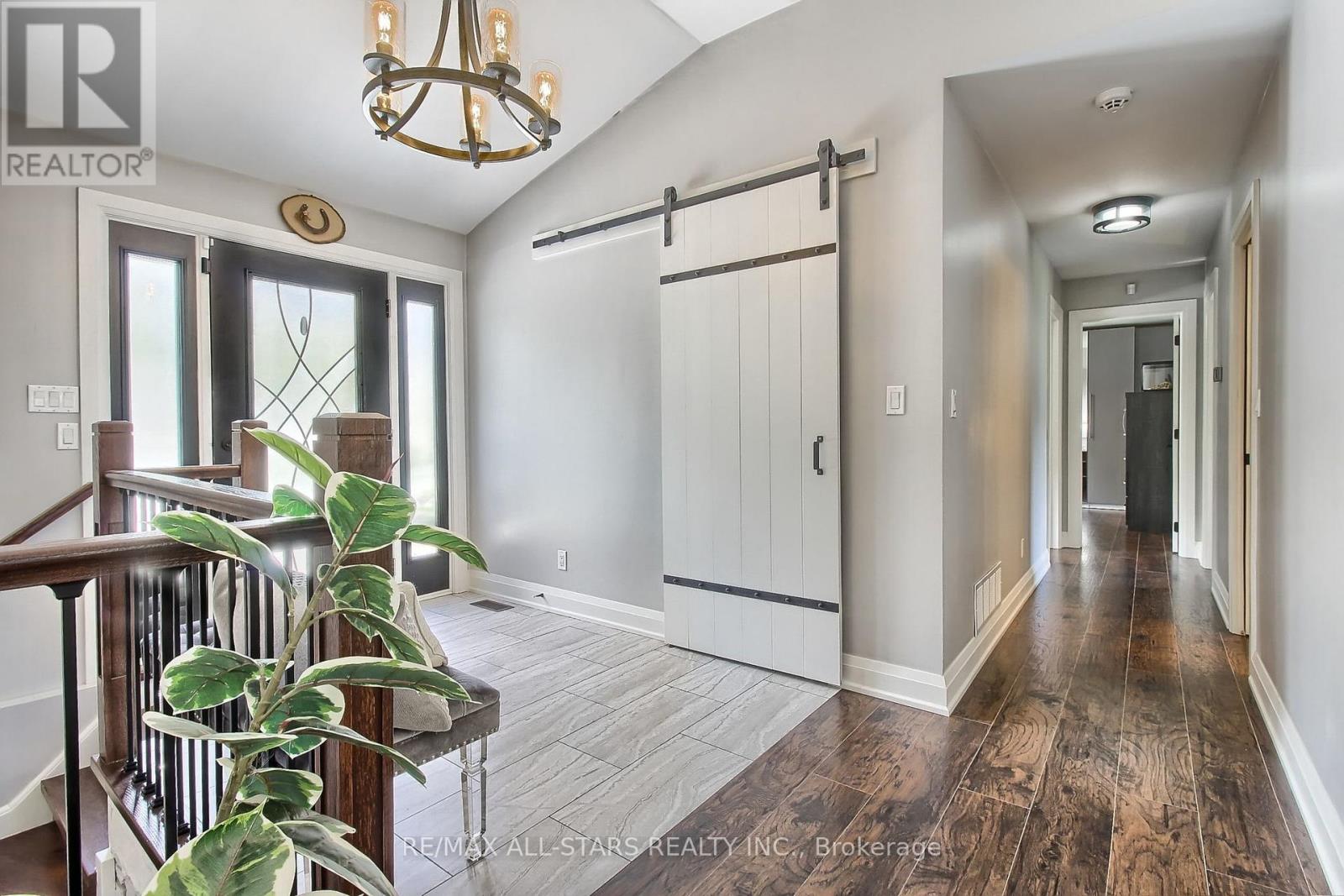 215 Uxbridge Pickering Townline, Pickering, Ontario  L1Y 0A4 - Photo 5 - E12839040