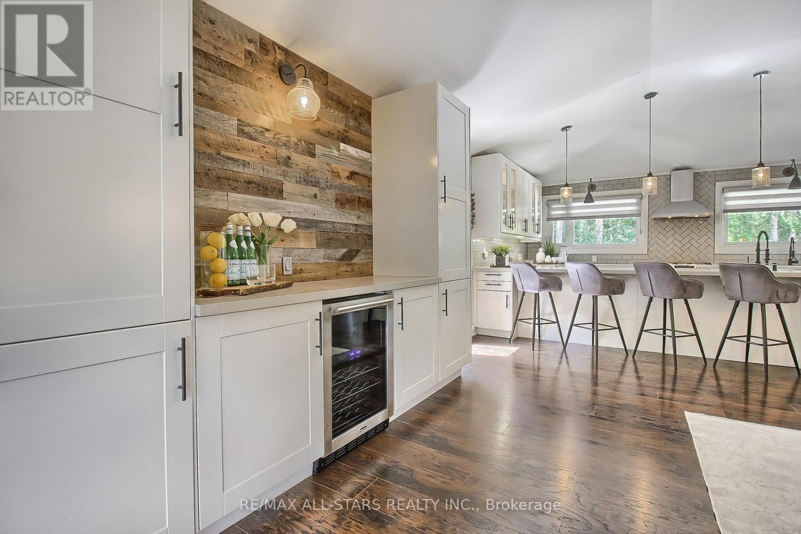 215 Uxbridge Pickering Townline, Pickering, Ontario  L1Y 0A4 - Photo 7 - E12839040