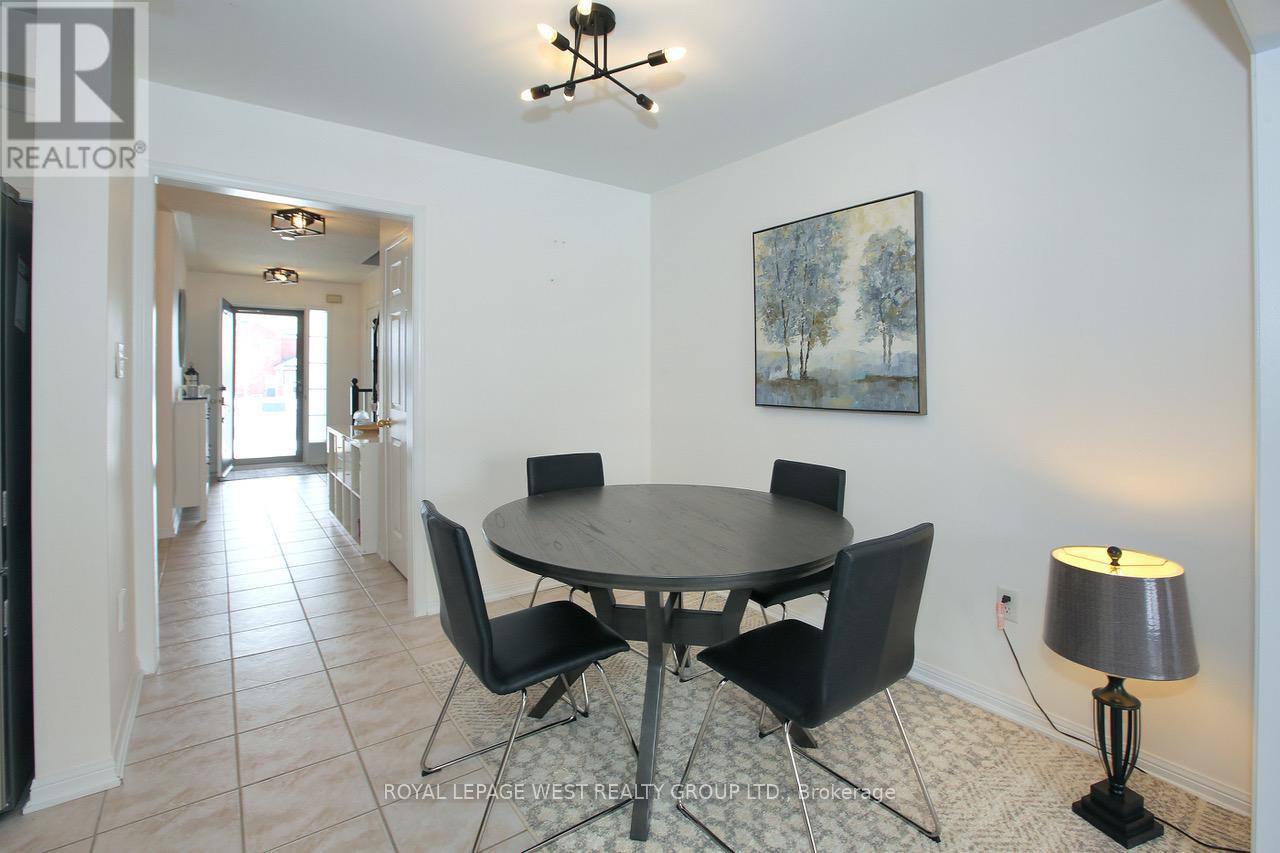 104 Kirkland Place, Whitby, Ontario L1P 1W9 - Photo 14 - E12839068