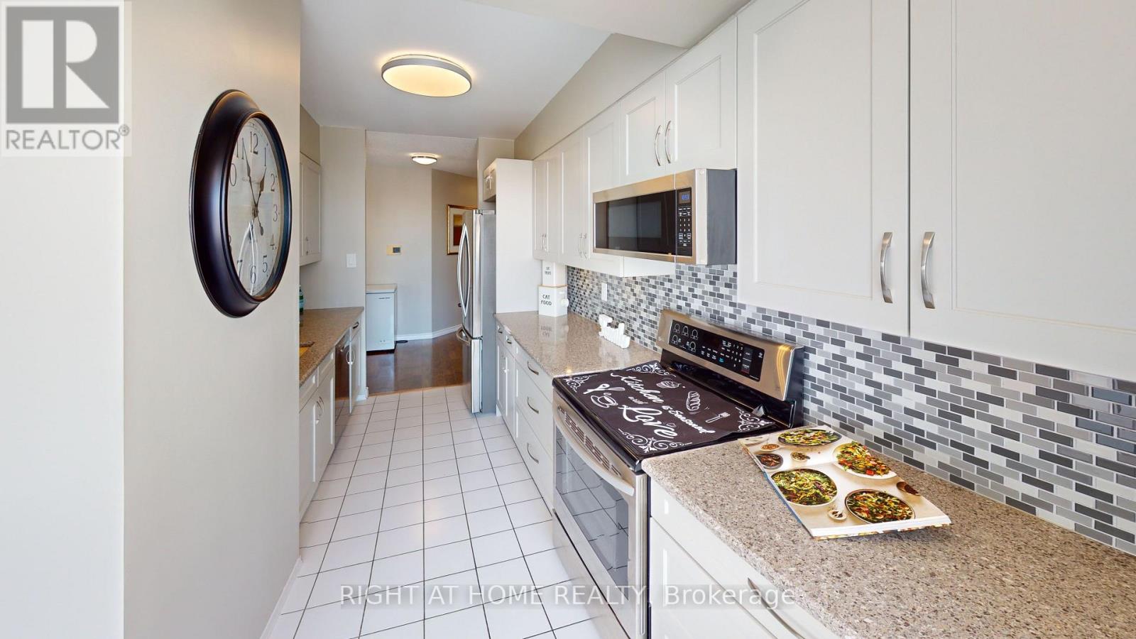 1206 - 3231 Eglinton Avenue E, Toronto, Ontario  M1J 3N5 - Photo 9 - E12839124