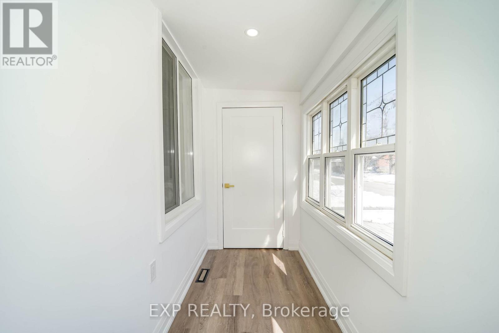 224 Aylesworth Avenue, Toronto, Ontario  M1N 2J6 - Photo 3 - E12839138