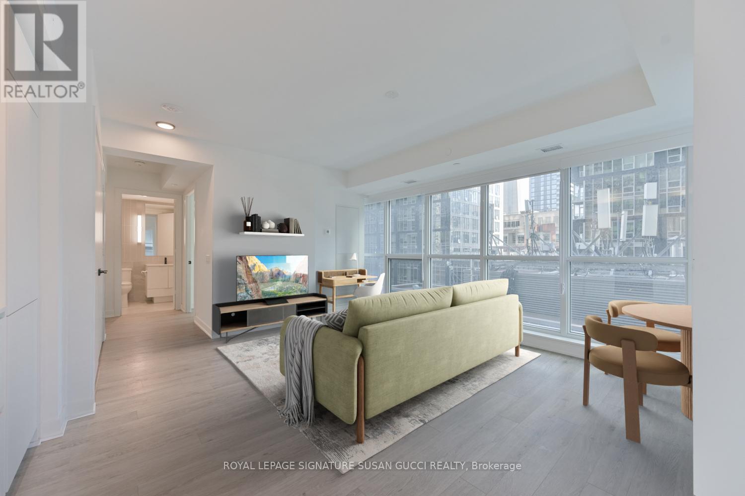 1303 - 327 King Street W, Toronto, Ontario  M5V 0W7 - Photo 3 - C12830144