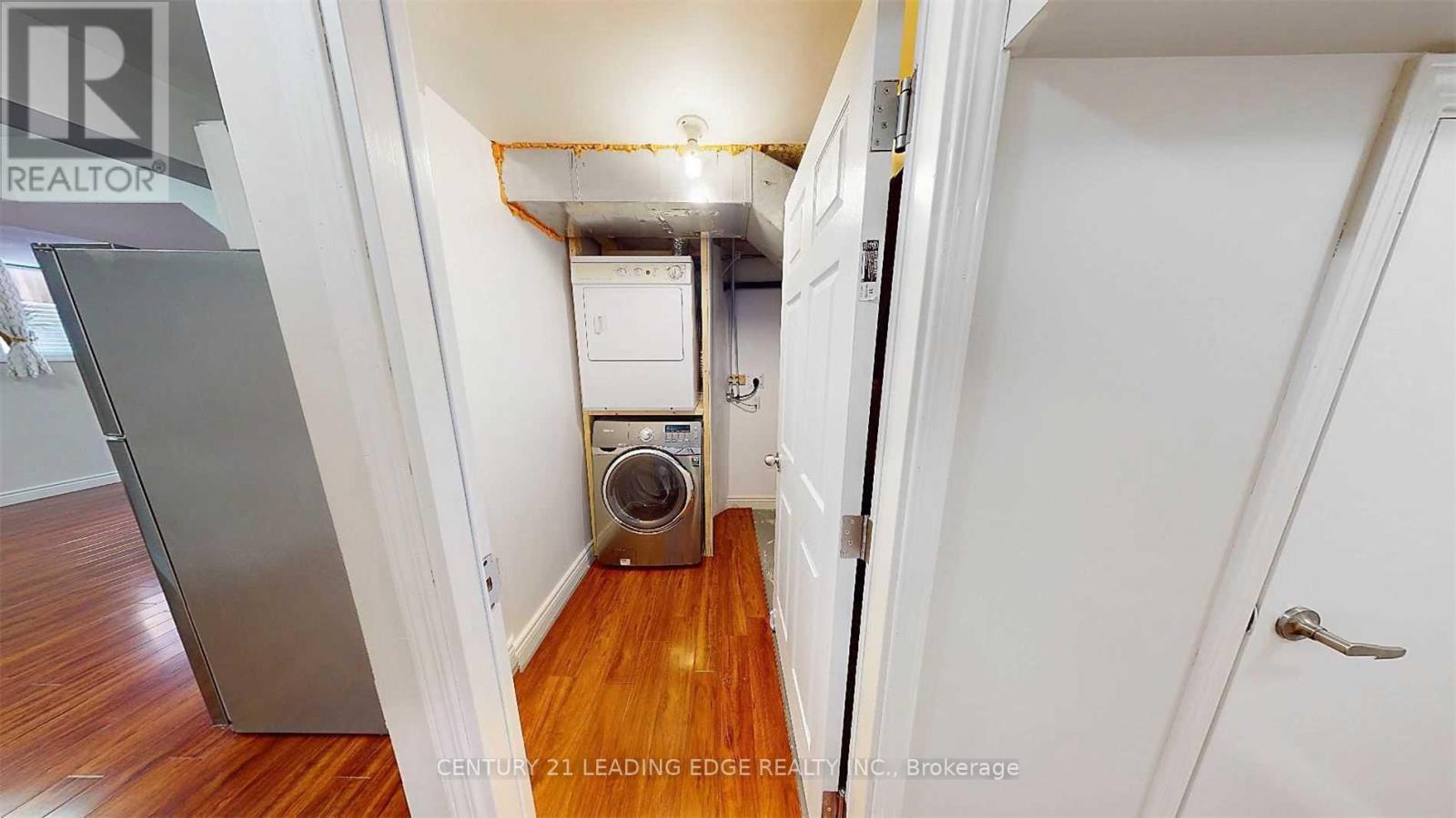 12 Fortune Crescent, Richmond Hill, Ontario  L4S 1S5 - Photo 8 - N12838984