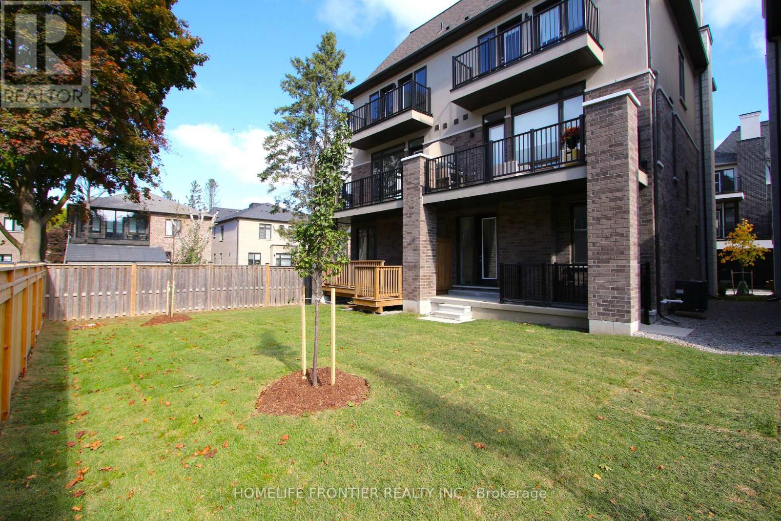 40 Chiara Rose Lane, Richmond Hill (Oak Ridges), Ontario  L4E 1H4 - Photo 36 - N12823086