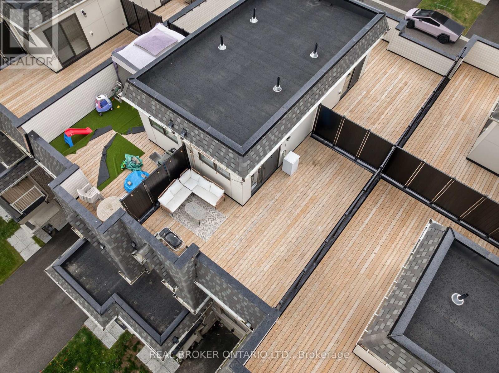 92 William Shearn Crescent, Markham (Angus Glen), Ontario  L6C 3J4 - Photo 36 - N12839088