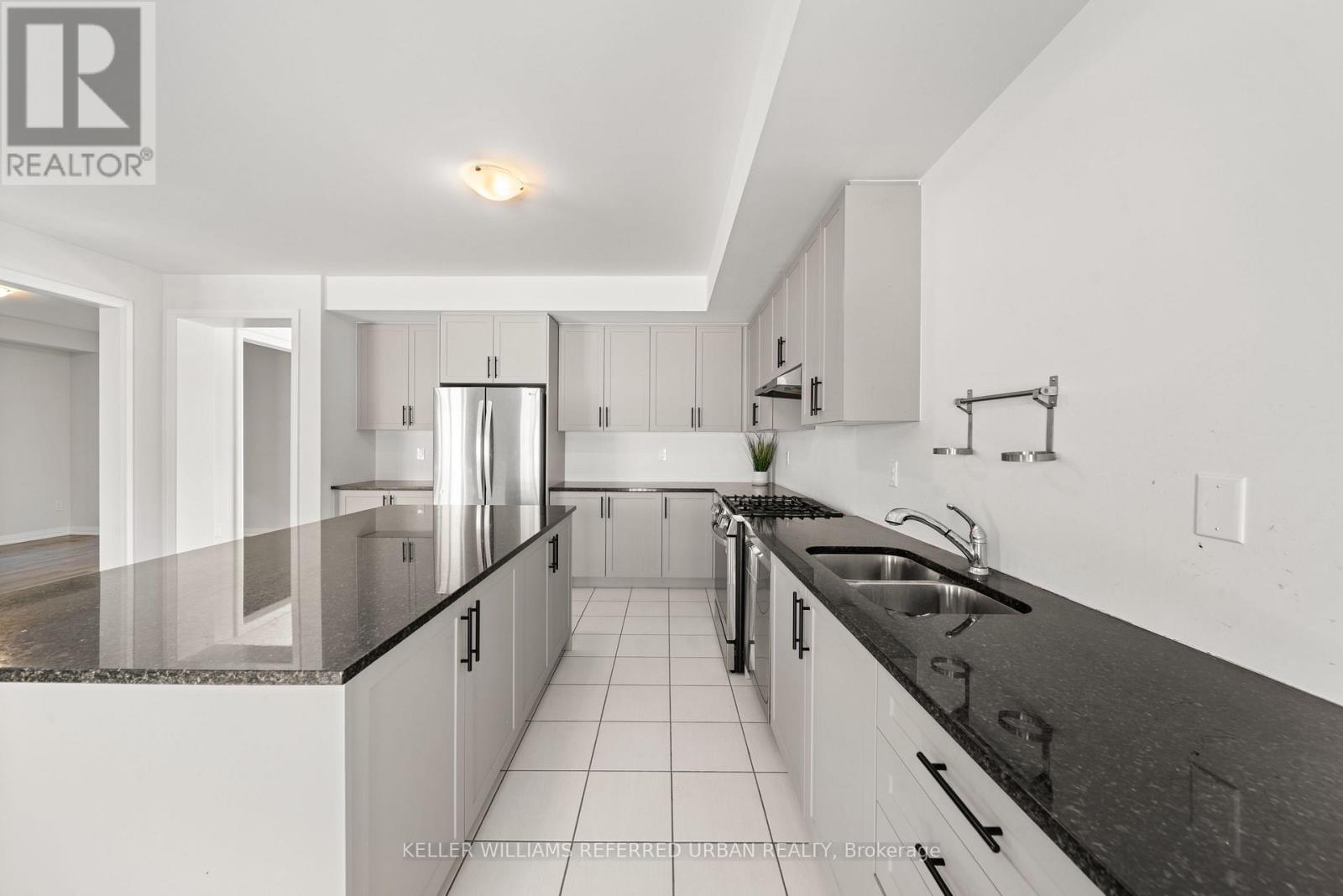 1466 Stovell Crescent, Innisfil (Lefroy), Ontario  L0L 1W0 - Photo 15 - N12839112