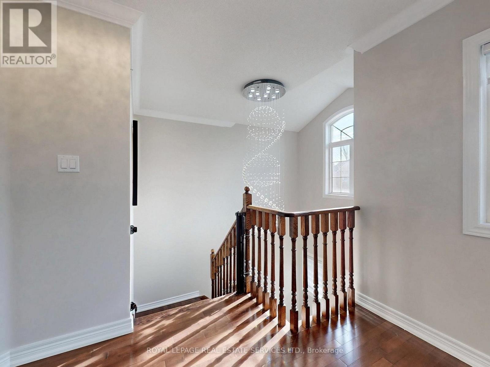 1158 Atkins Drive, Newmarket (Stonehaven-Wyndham), Ontario  L3X 0A6 - Photo 20 - N12839146