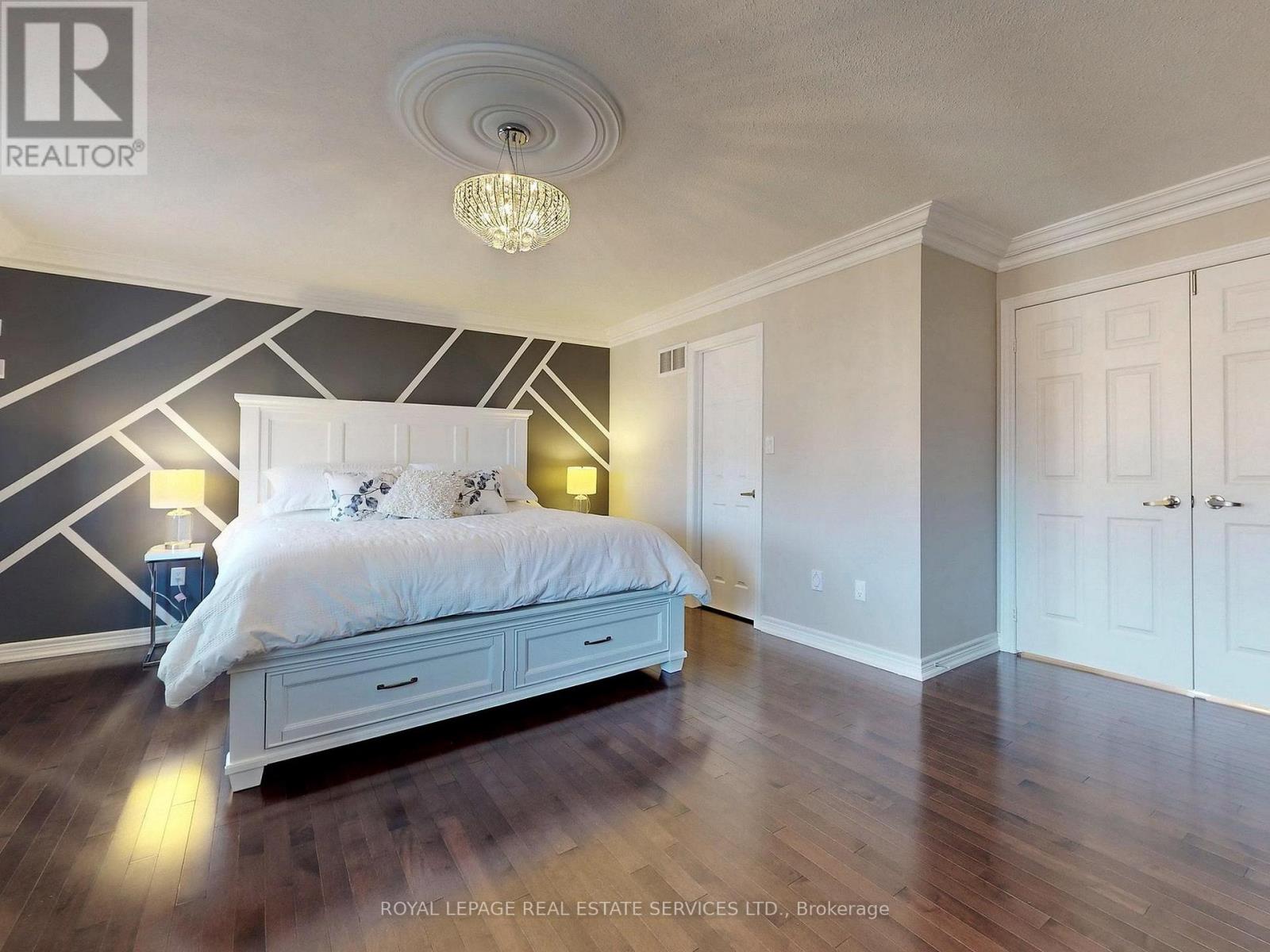 1158 Atkins Drive, Newmarket (Stonehaven-Wyndham), Ontario  L3X 0A6 - Photo 22 - N12839146