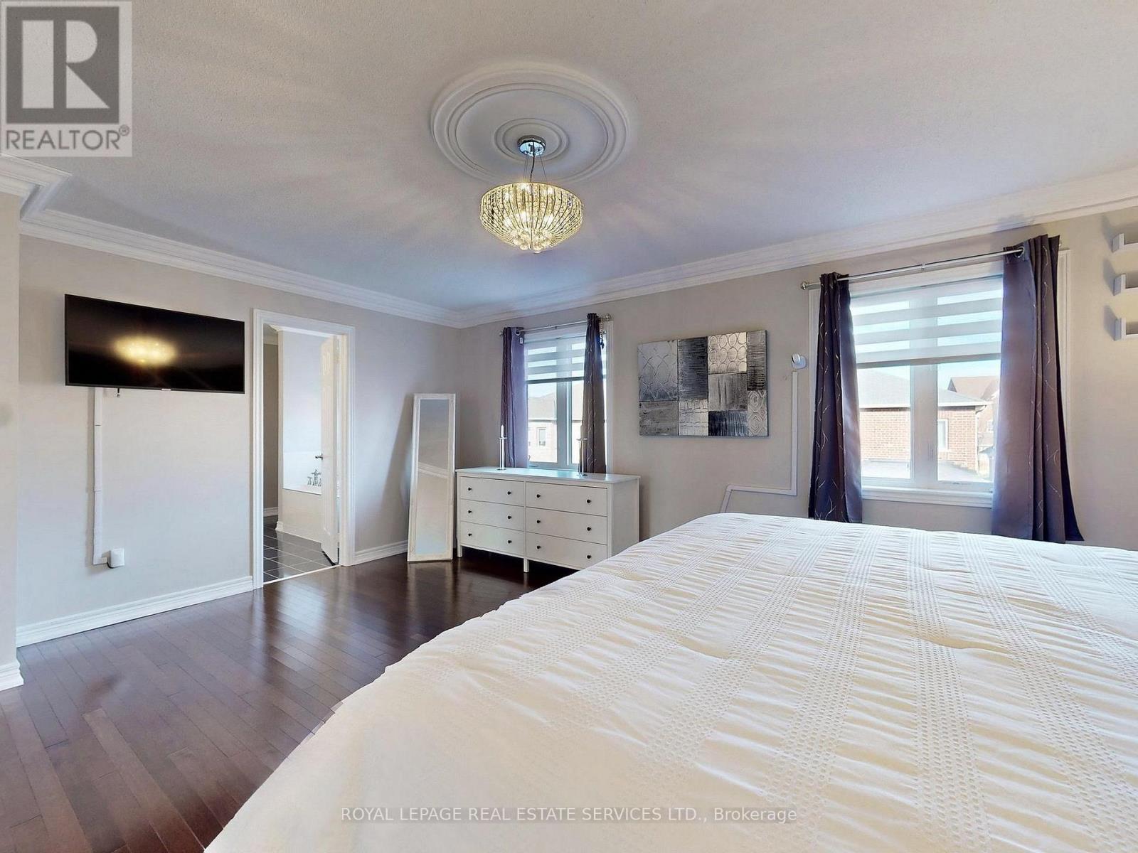 1158 Atkins Drive, Newmarket (Stonehaven-Wyndham), Ontario  L3X 0A6 - Photo 23 - N12839146