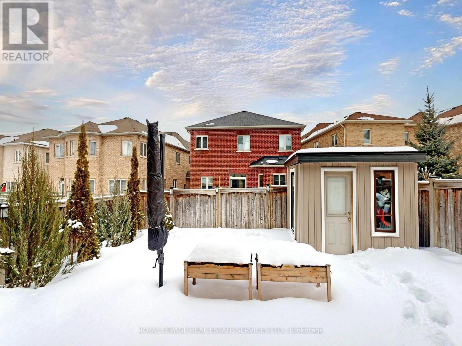 1158 Atkins Drive, Newmarket (Stonehaven-Wyndham), Ontario  L3X 0A6 - Photo 48 - N12839146