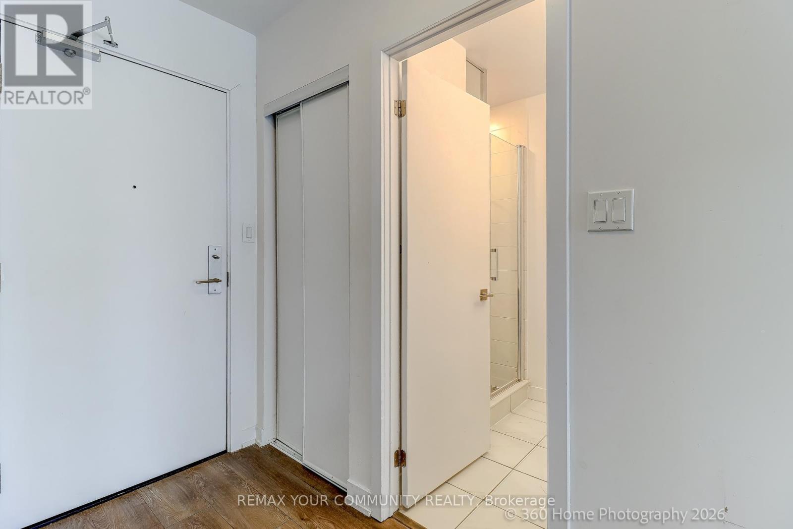 306 - 2433 Dufferin Street, Toronto (Briar Hill-Belgravia), Ontario  M6E 0B4 - Photo 11 - W12796910