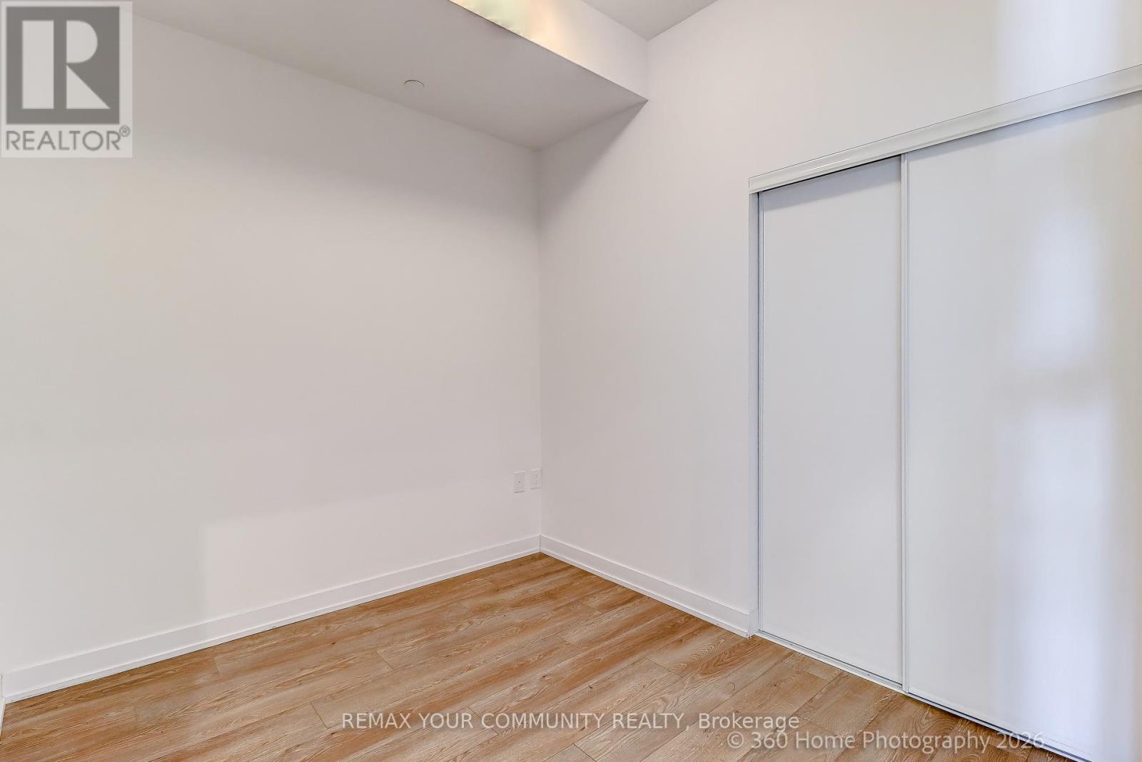 306 - 2433 Dufferin Street, Toronto (Briar Hill-Belgravia), Ontario  M6E 0B4 - Photo 7 - W12796910