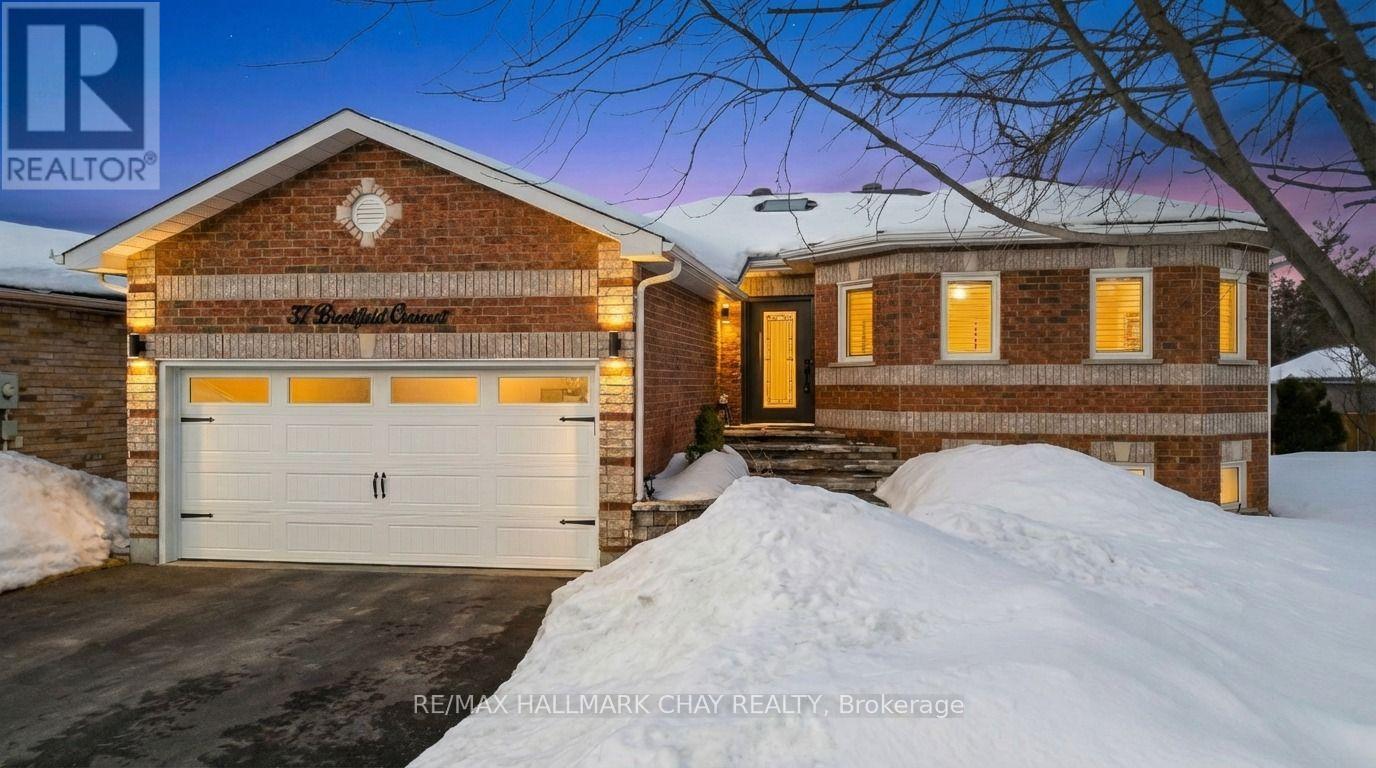 37 Brookfield Crescent, Barrie (Bayshore), Ontario  L4N 9R6 - Photo 1 - S12838982