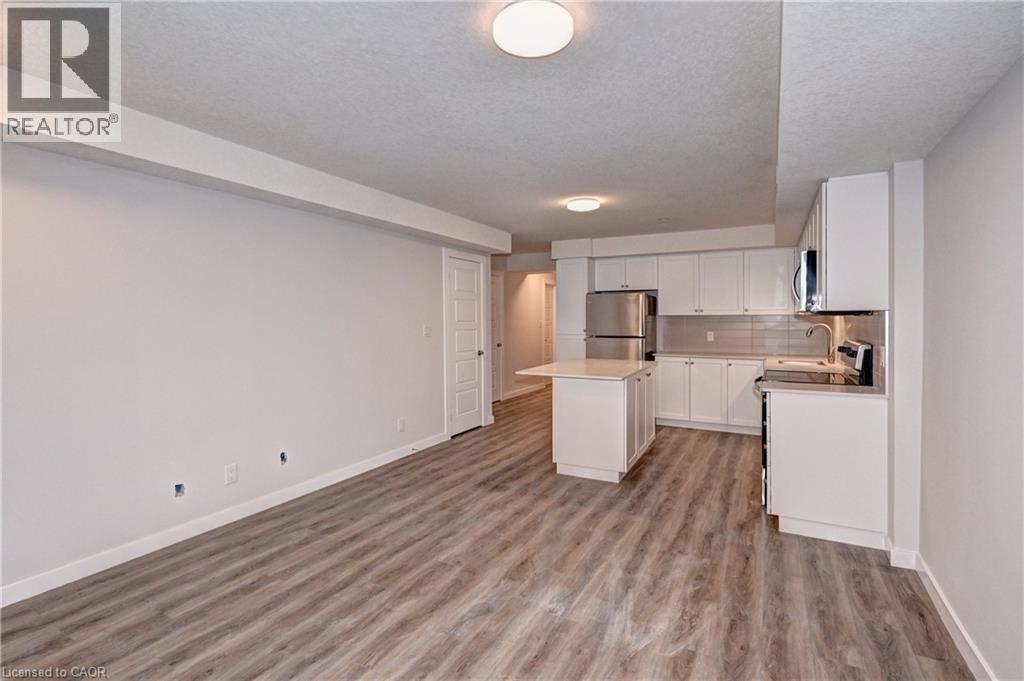 118 Gravel Ridge Trail Unit# B24, Kitchener, Ontario  N2E 0B8 - Photo 2 - 40809081