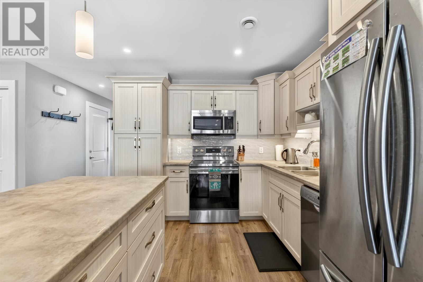 69 East Royalty Road, Charlottetown, Prince Edward Island  C1C 0B1 - Photo 21 - 202603715