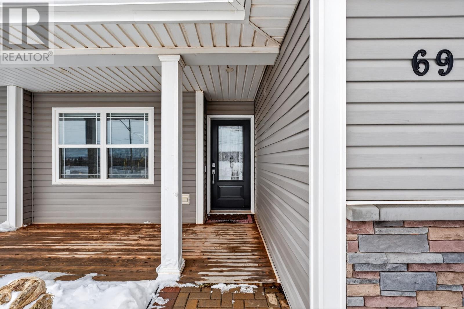 69 East Royalty Road, Charlottetown, Prince Edward Island  C1C 0B1 - Photo 4 - 202603715