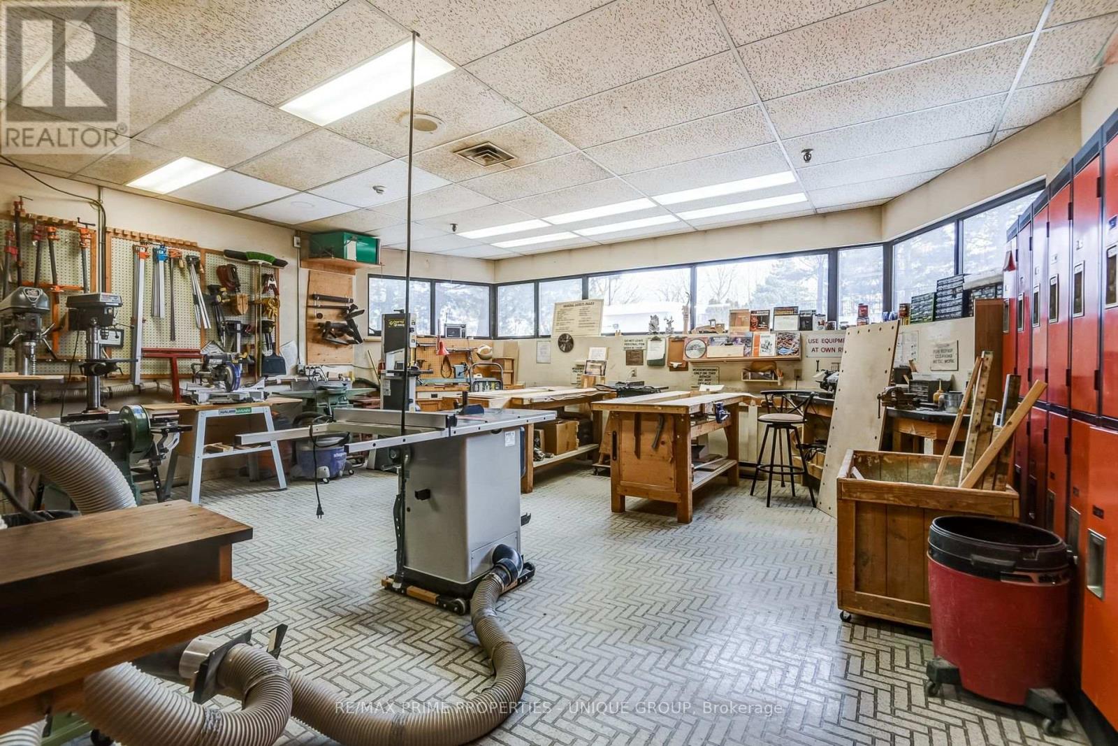 1801 - 1300 Bloor Street, Mississauga, Ontario  L4Y 3Z2 - Photo 34 - W12838990