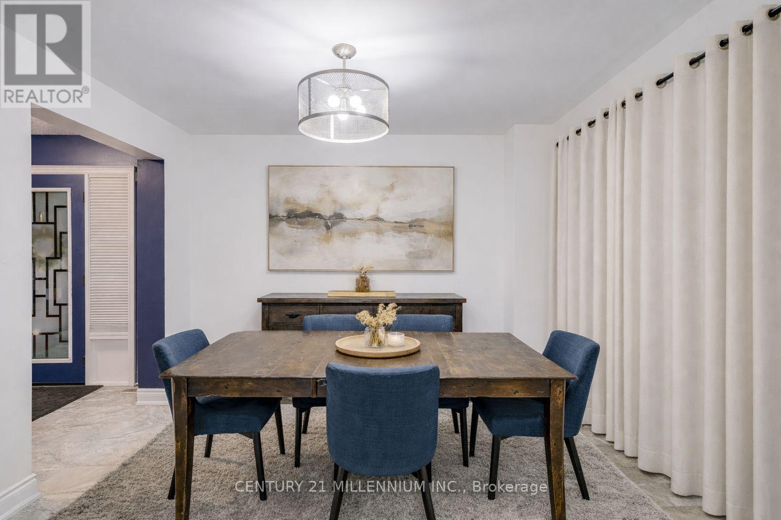 28 Bristol Avenue, Brampton (Northwood Park), Ontario  L6X 2B3 - Photo 16 - W12839032