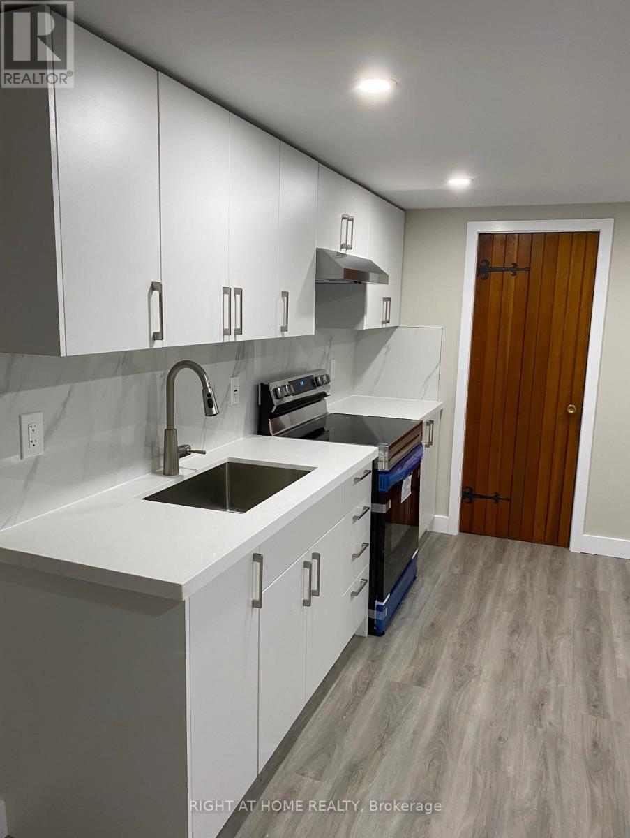 38 Summerfield Crescent, Toronto, Ontario  M9C 3X3 - Photo 3 - W12839080